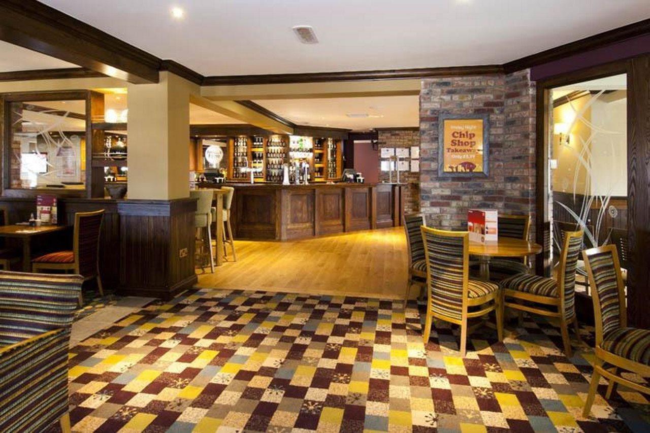 Premier Inn Бистер Экстерьер фото